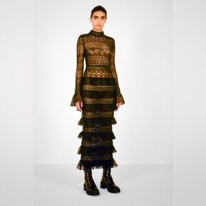 NWT retail$270 Size M “Forever That Girl”. Elegant Black Lace Midi Dress